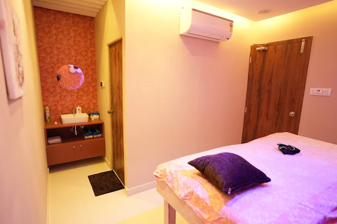 nowhere salon and spa