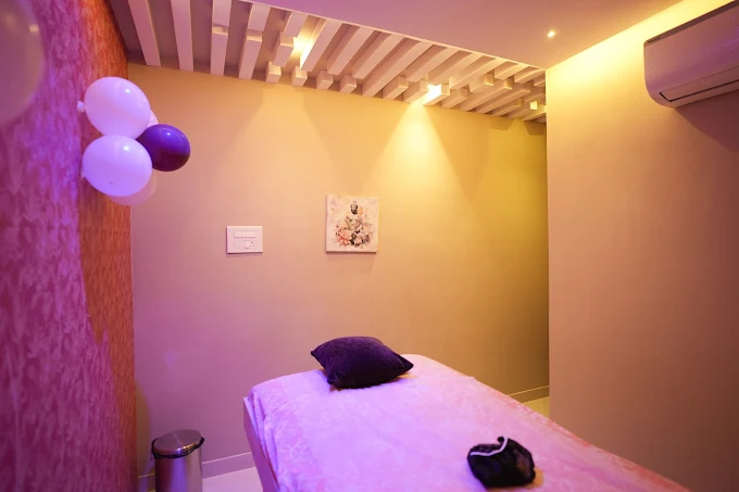 nowhere salon and spa